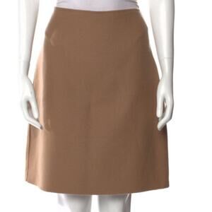Weekend MaxMara Tan 100% Wool A-line Knee Length Skirt - 8 or 10